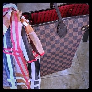 Louis Vuitton Neverfull Damier Ebene MM